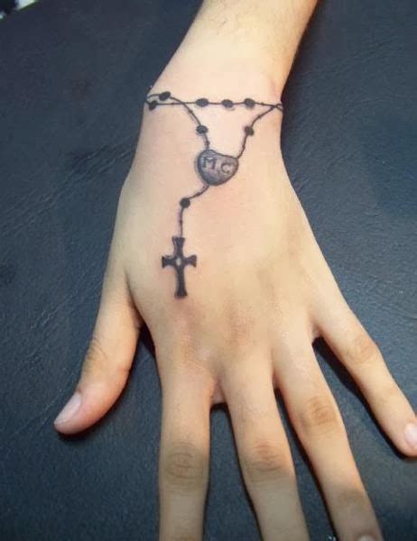 tatuaje rosario pequeo|25 Lindas ideas de tatuajes de rosario